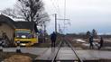 У Львівській області поїзд протаранив пасажирський автобус: загинув чоловік