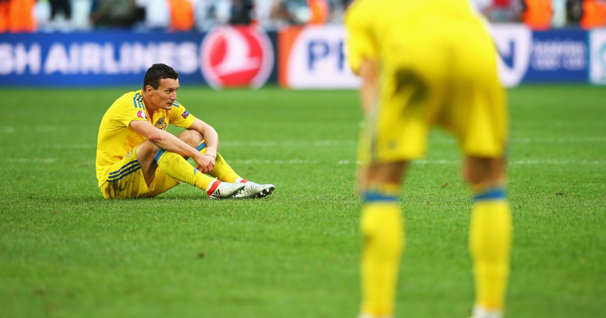 No comments. Как в Борисполе встречали сборную после провала на Евро-2016