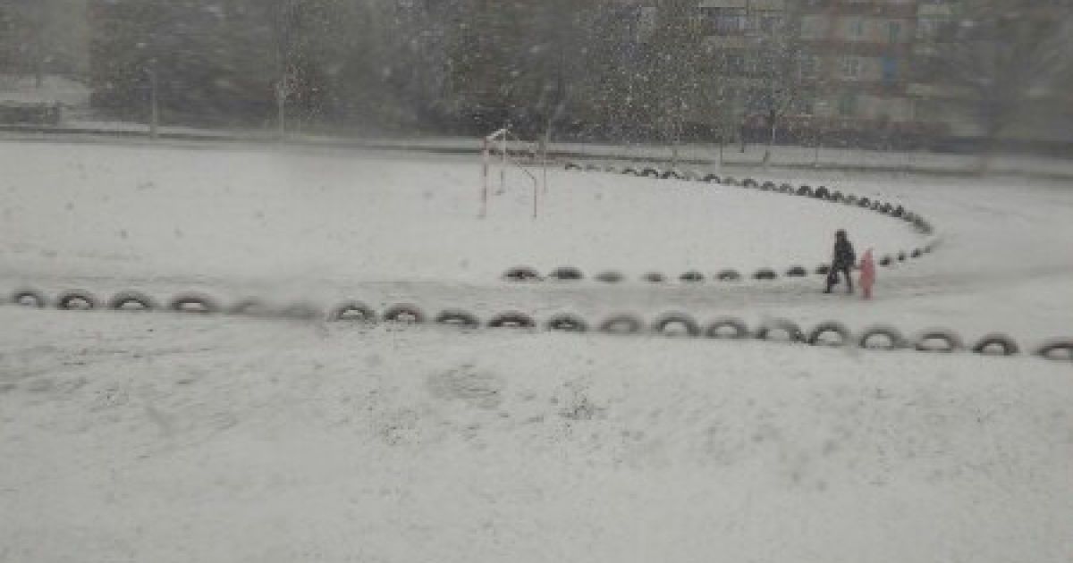 Сніг у Лозовій_4 / © vk/lozova_ua