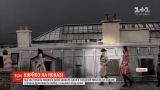 Курьез на парижской неделе моды: одна из зрительниц выскочила на подиум и начала дефилировать