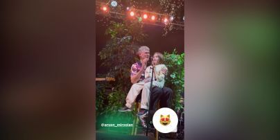 Арсен Мирзоян спел на сцене с 8-летней дочерью Ниной