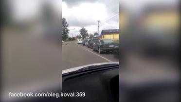 Українець зняв на відео величезну чергу на кордоні до Польщі