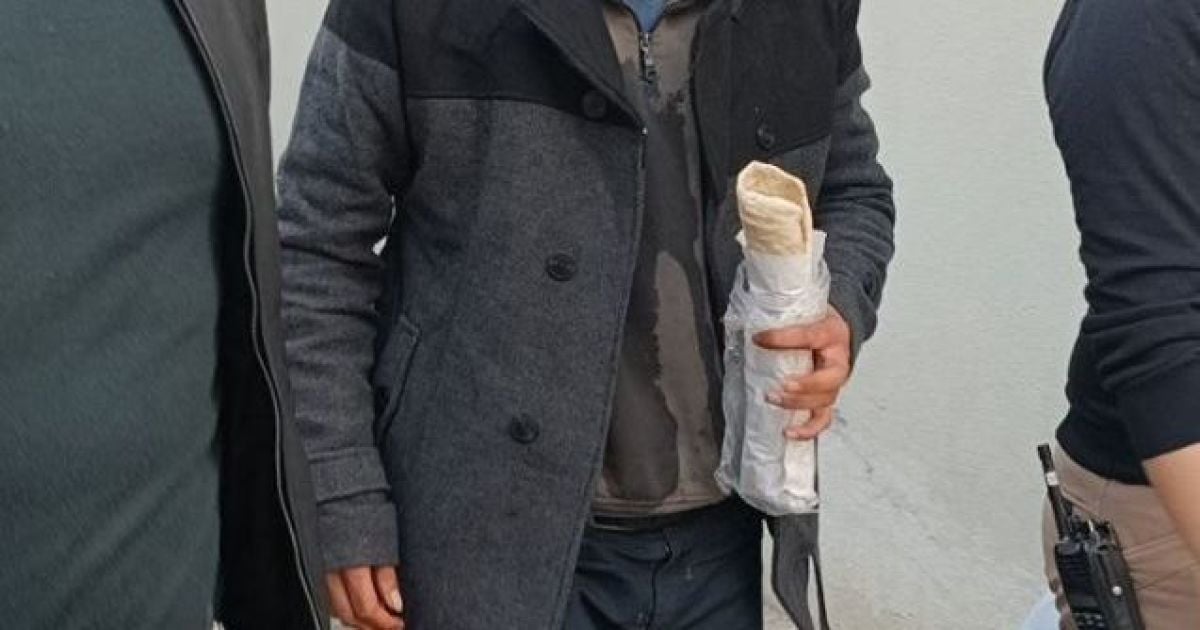 Мужчина получил шаурму и передумал совершать самоубийство / Фото: x.com/DailyTurkic