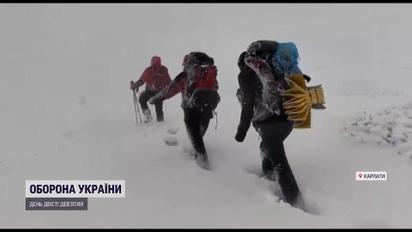 В Карпатах уже нанесло снега до колен