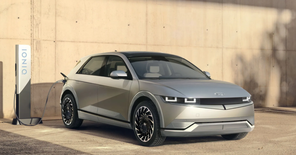 Он доступен в Украине: немцы назвали лучший автомобиль года