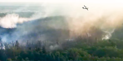 В Сети появилось зрелищное видео тушения пожаров в Калиновке