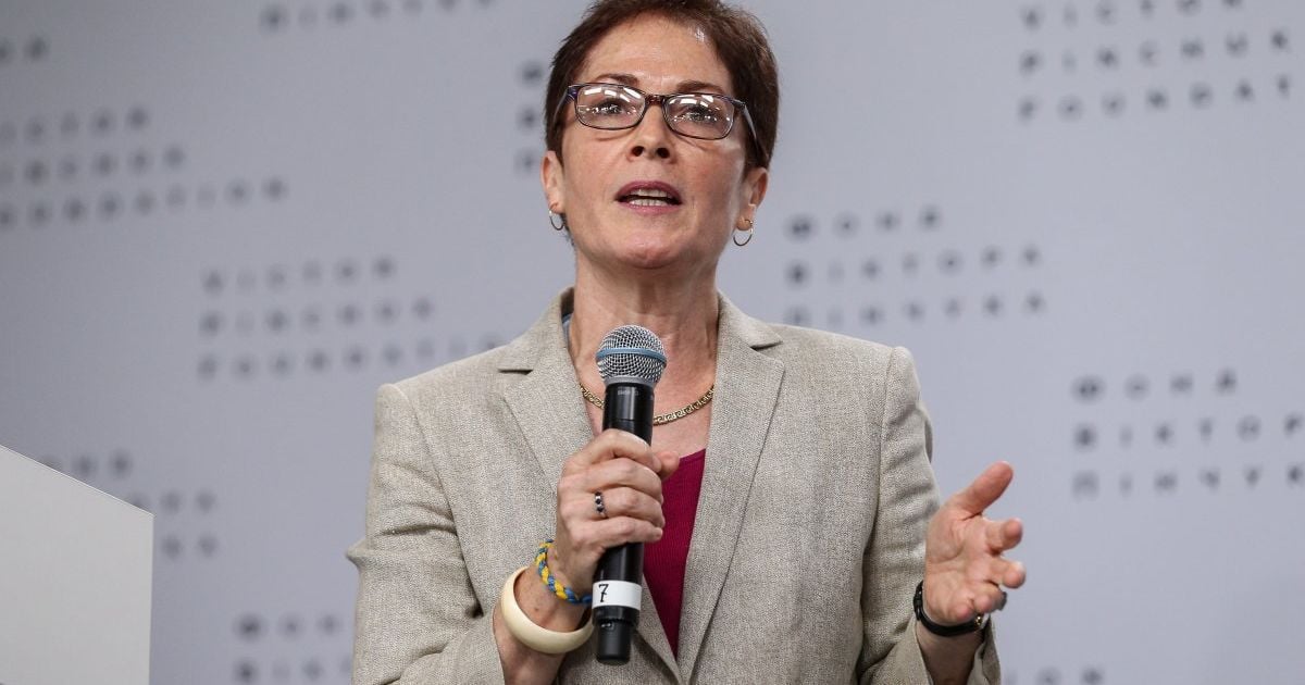 "Ми розглядаємо Крим як частину України", - Йованович про політику США