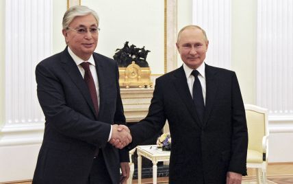 Путин встретился с президентом Казахстана и снова не смог произнести его имя: видео