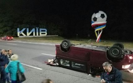 Под Киевом пьяный водитель BMW протаранил Volkswagen Transporter