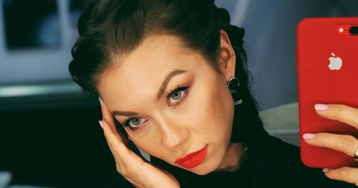 Поліна Логунова