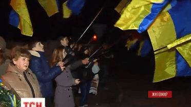 У Житомирі зустріли десантників 95 аеромобільної бригади
