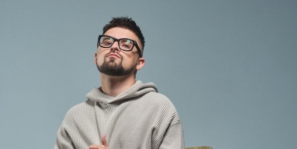 Відомий український співак уперше показав маму-красуню, яка 20 років живе в Італії