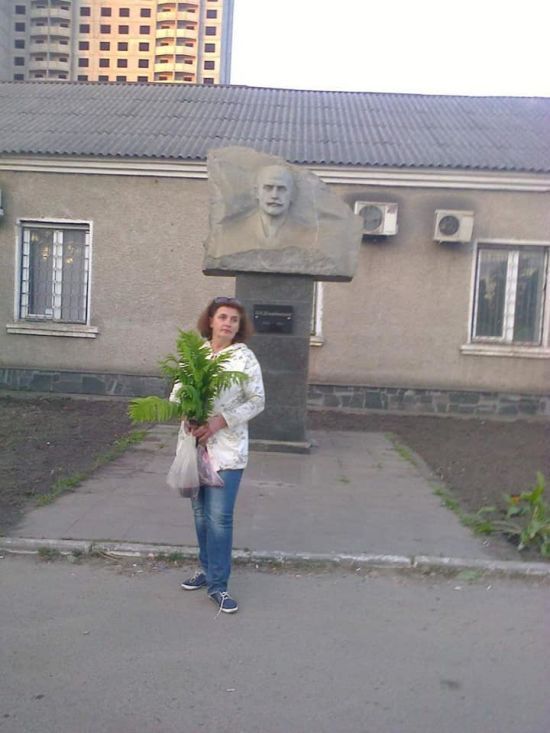 Везли з Коцюбинського аж у Макарів: під Києвом жінка померла у кареті швидкої