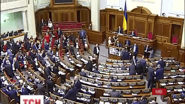 Сегодня Рада рассмотрит заявление об увольнении Айвараса Абромавичуса