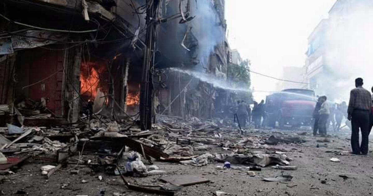 Наслідки бомбардувань сирійського міста Дума. / © Facebook.com/Radio Free Syria