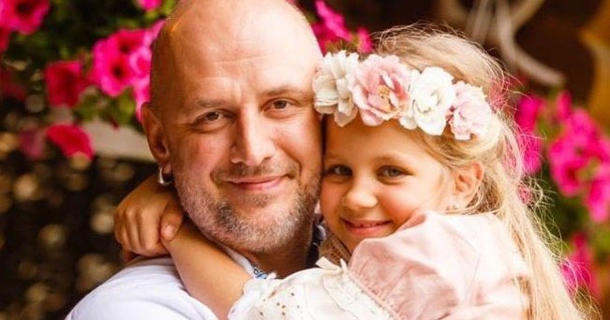 Потап, Джамала та Осадча: українські зірки похвалилися знімками в вишиванках