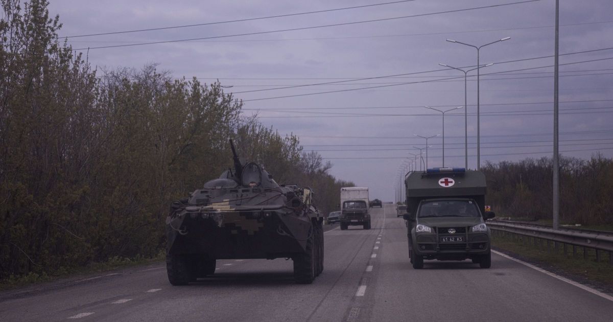 На тимчасово окупованих територіях Донецької області окупанти захоплюють підприємства та фінансові установи