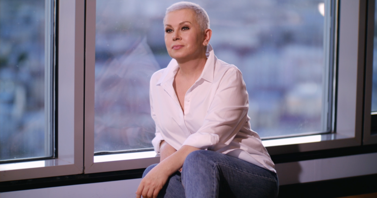 Вітвіцька, Сумська, Комаров та інші зірки зворушливо привітали Аллу Мазур з ювілеєм