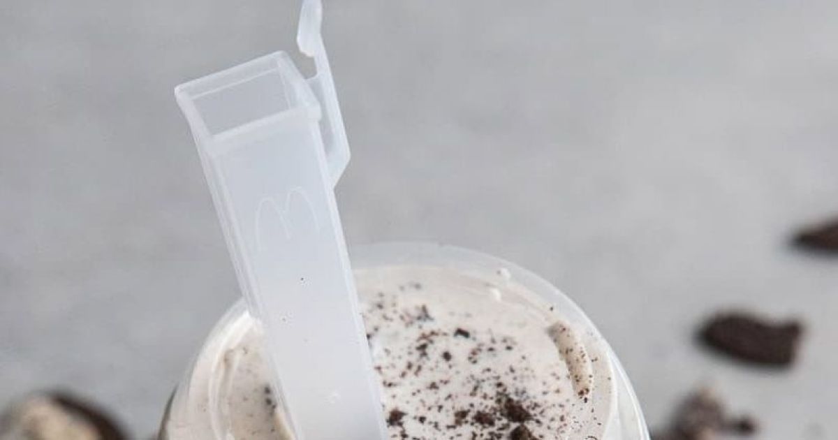 Почему ложка для McFlurry имеет квадратную ручку и еще и пуста внутри