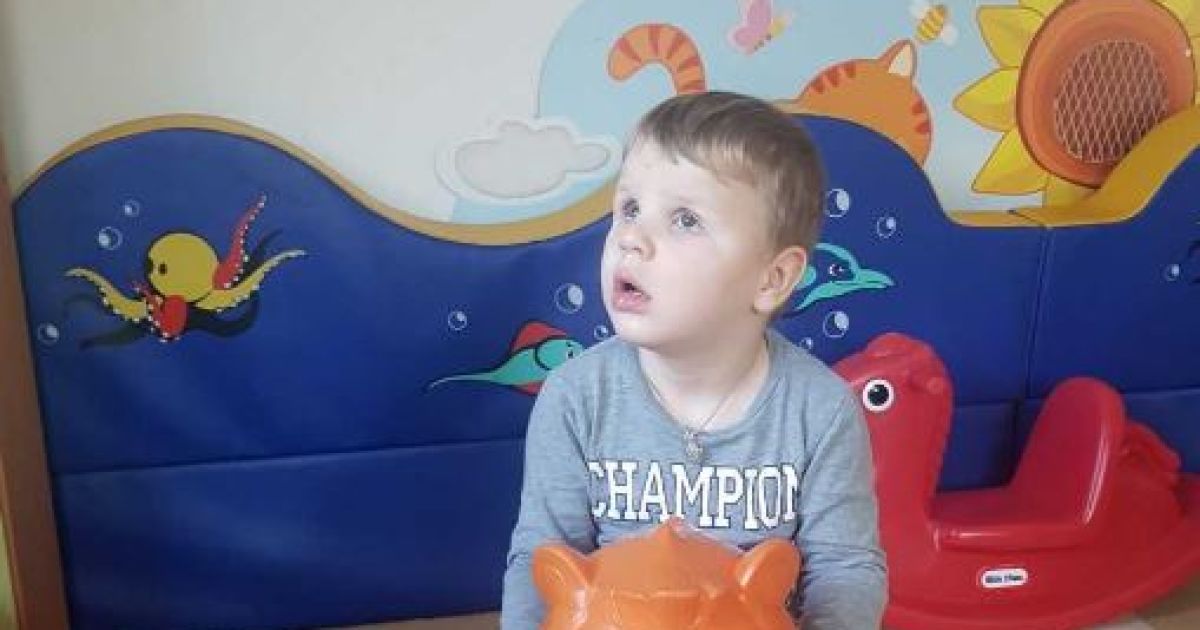 Мама Дамира просит помочь ей собрать средства на оплату реабилитации сына