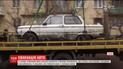 Вулиці Львова вирішили почистити від побитих і заіржавілих авто