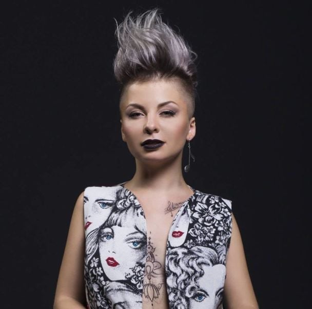  / © facebook.com/kira.mazur.official