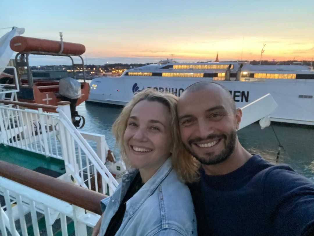 Тала Калатай с мужем / © instagram.com/talakalatay