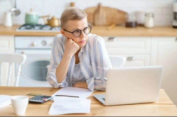 В Україні впроваджено нові правила підтвердження стажу: як це зробити без трудової книжки