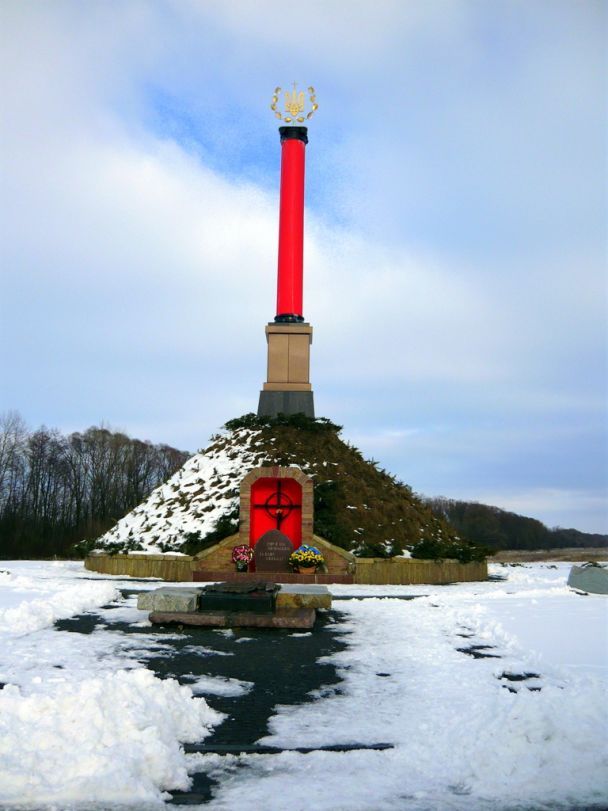 Монумент битвы под Крутами / © commons.wikimedia.org