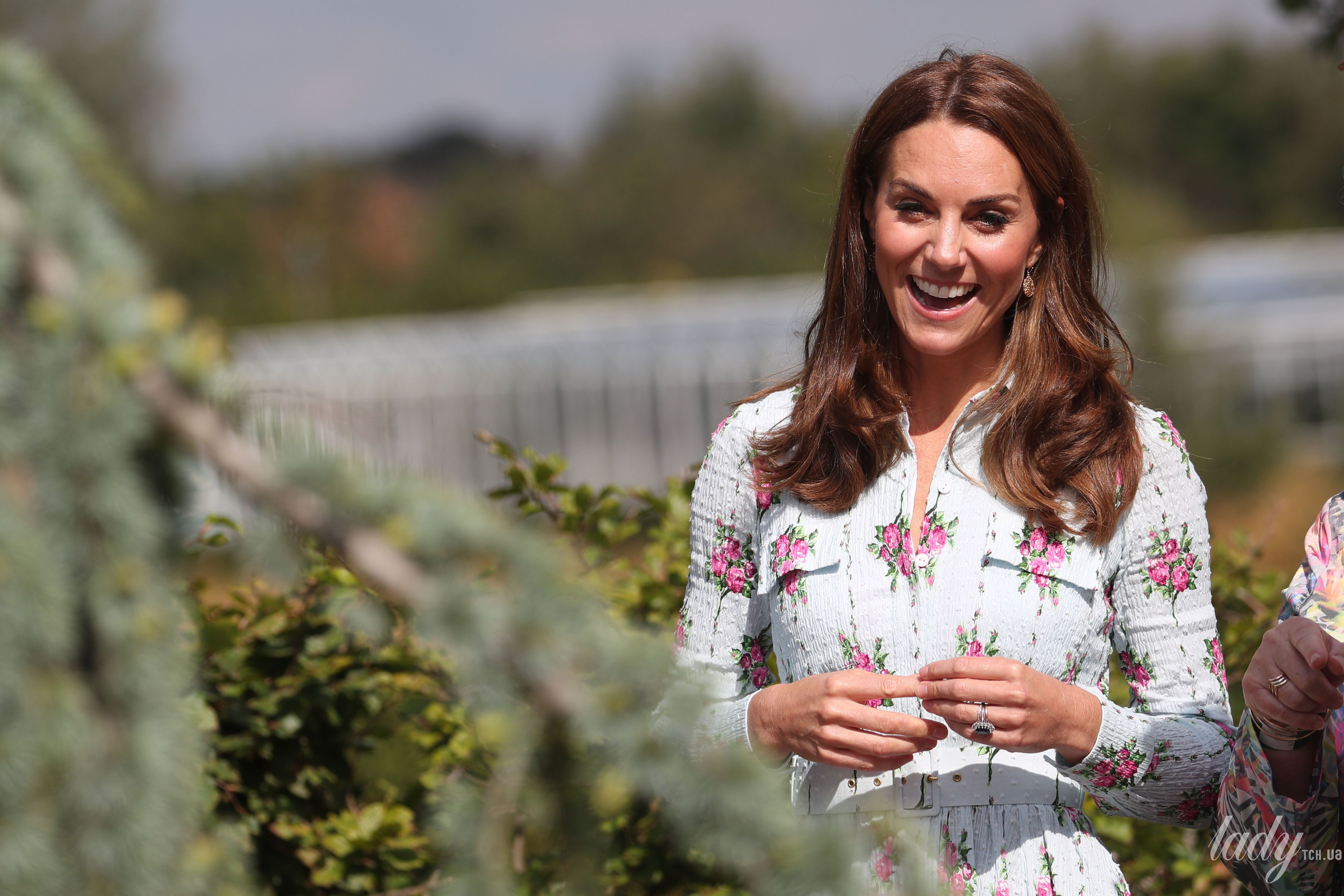 Кейт миддлтон 2022. Что сейчас с миддлтон последние новости. Кейт мидлтон в зеленом 2022. Что сейчас с миддлтон последние новости. Кейт миддлтон.