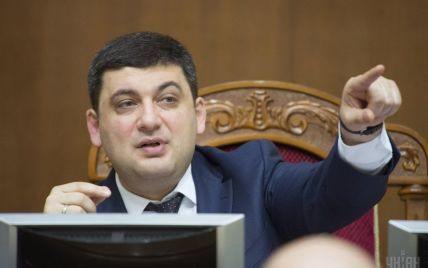 Спикер Рады назвал распри Кононенко и Абромавичуса серьезным политическим кризисом