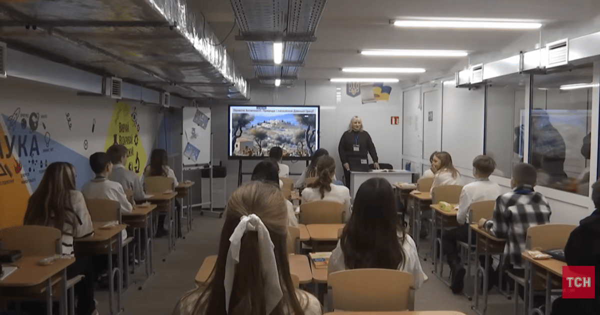 Підземна школа у Харкові