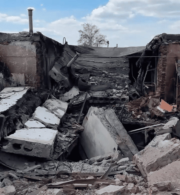 Як виглядає місце влучання «Орєшніка»: у Мережі показали наслідки удару по Білій Церкві