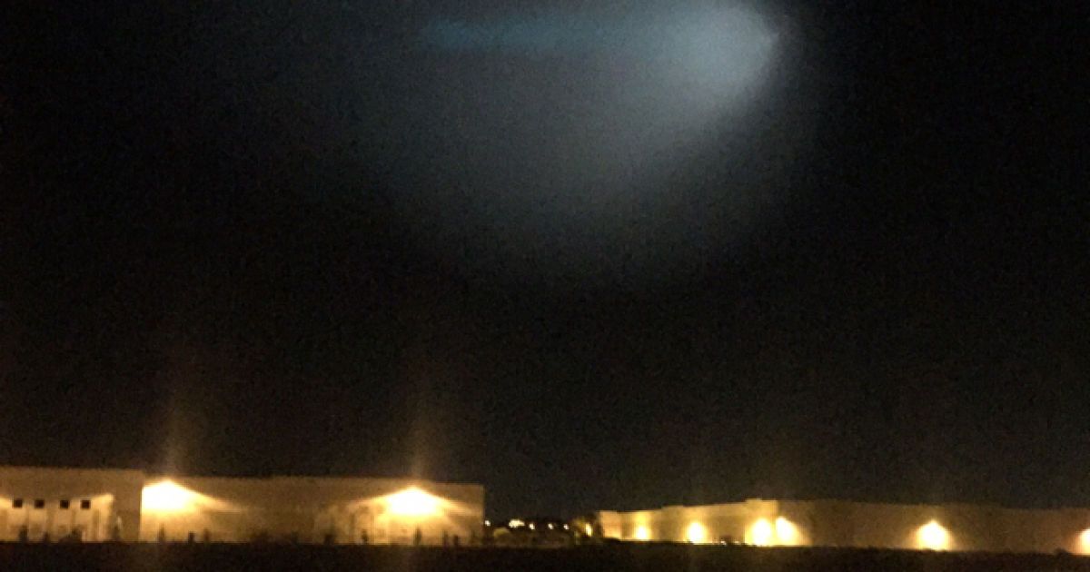 Американцев напугало загадочное сияние / © ktla.com