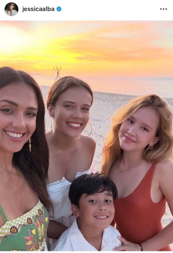Джессіка Альба з дітьми / © Инстаграм Джессики Альбы