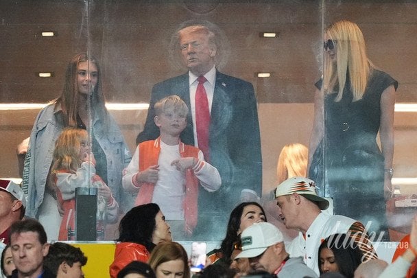 Дональд и Иванка Трамп / © Associated Press