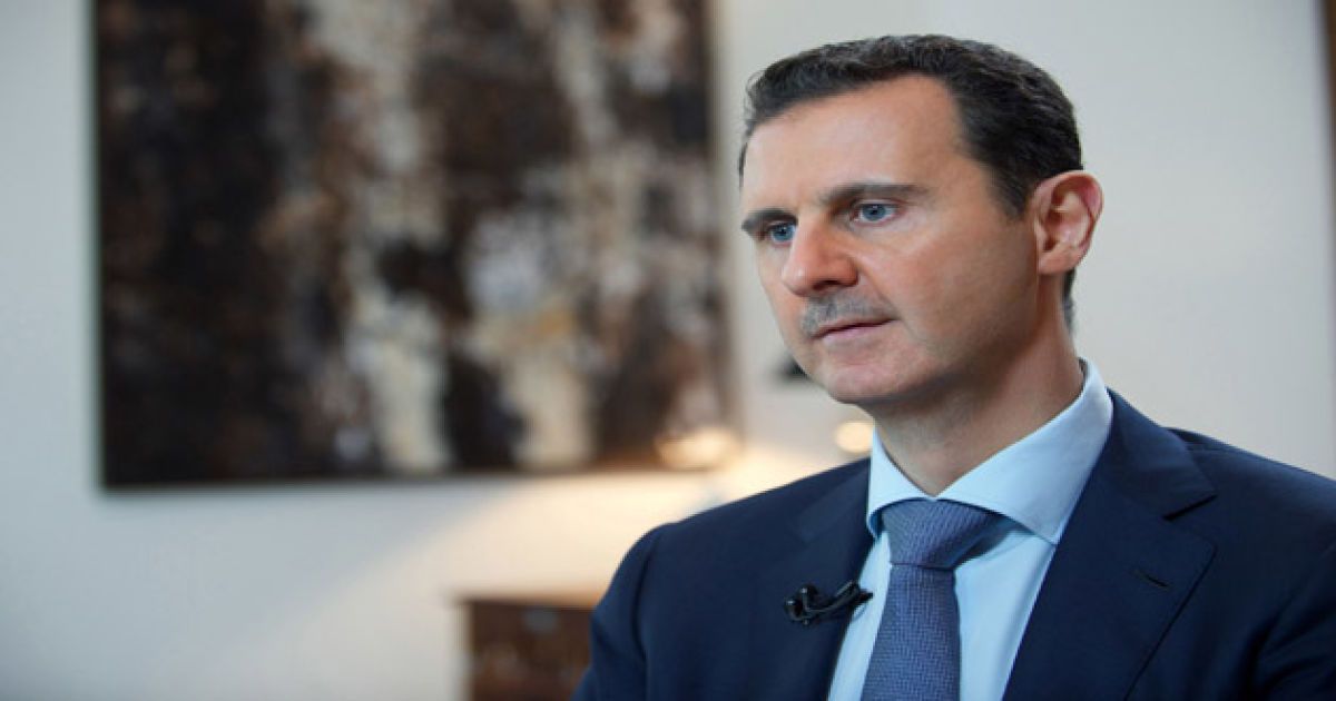 Теперь сирийский президент отказывается уходить с поста, подчеркивая наличие мандата на управление страной