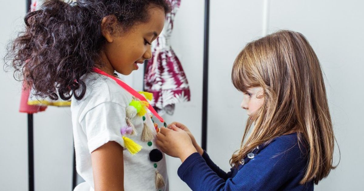 Дитяча колекція одягу, створена крихітним дизайнером, з&rsquo;явиться на полицях магазинів вже навесні