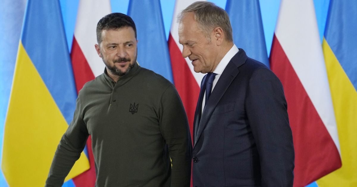 Владимир Зеленский и Дональд Туск во время встречи в Варшаве 8 июля