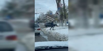 "Сніговий апокаліпсис" в Одесі: як виглядає місто зараз