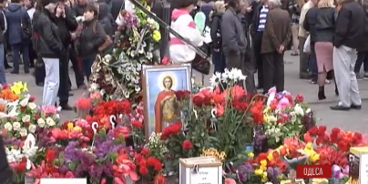 Одесса поминает жертв массовых беспорядков 2 мая прошлого года