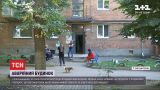 Жители 5-этажки в Хмельницком с ужасом наблюдают, как откалывается их подъезд