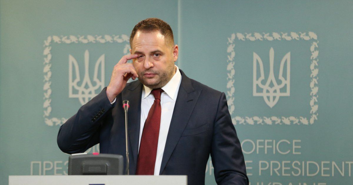 Квартира в Києві та майже 10 млн грн активів. Голова Офісу президента подав декларацію про доходи