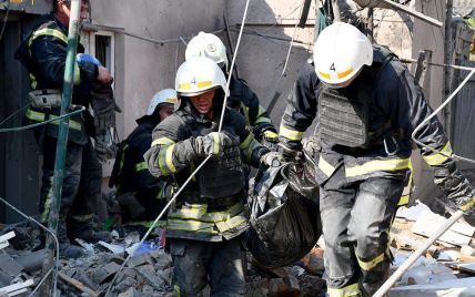 В Одесі 1700 добровольців вчились розбирати завали і рятувати людей, які постраждали через ракетні удари