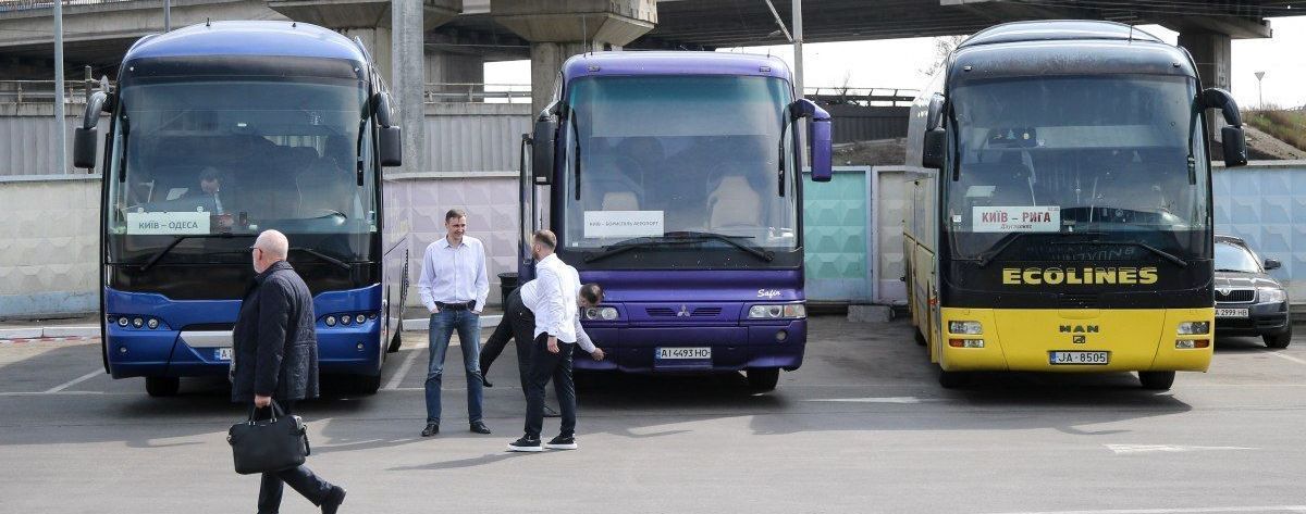 Ограничения перевозок пассажиров в Украине: кто и как будет контролировать соблюдение новых правил
