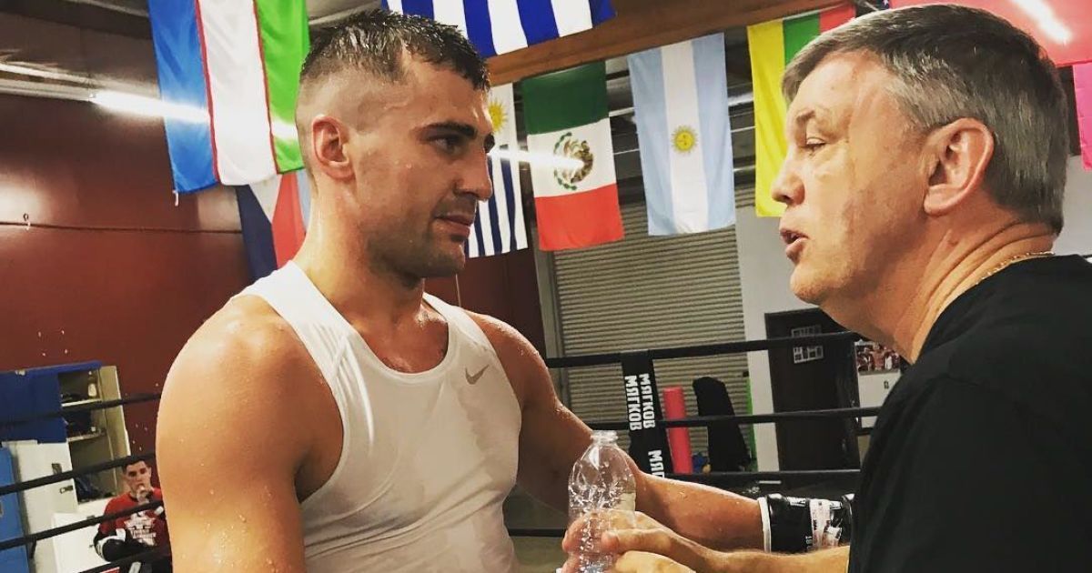 Кріосауна та безліч спарингів. Як Гвоздик готувався до чемпіонського бою