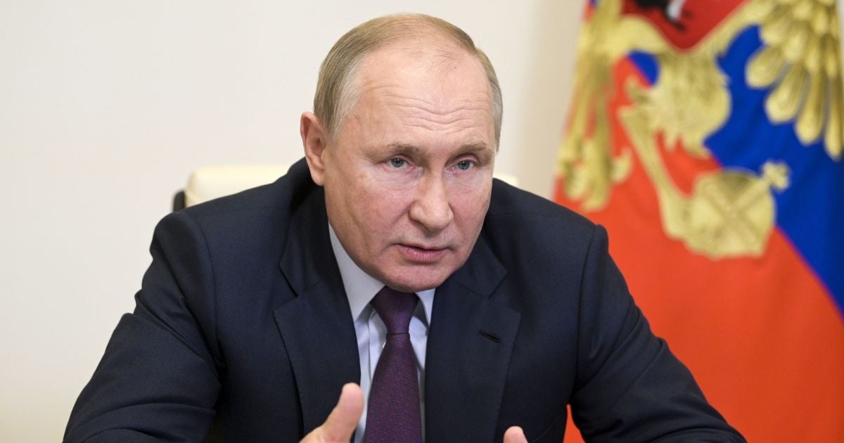 "Нравится - не нравится, терпи, моя красавица": как Путин прокоментировал Минские соглашения