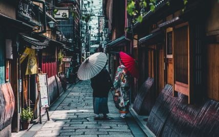 В Киото туристам напомнят об этикете через смартфон