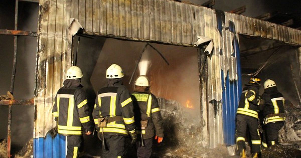 Пожежа в Києві, пожежники_9 / © Управление ГСЧС Киева