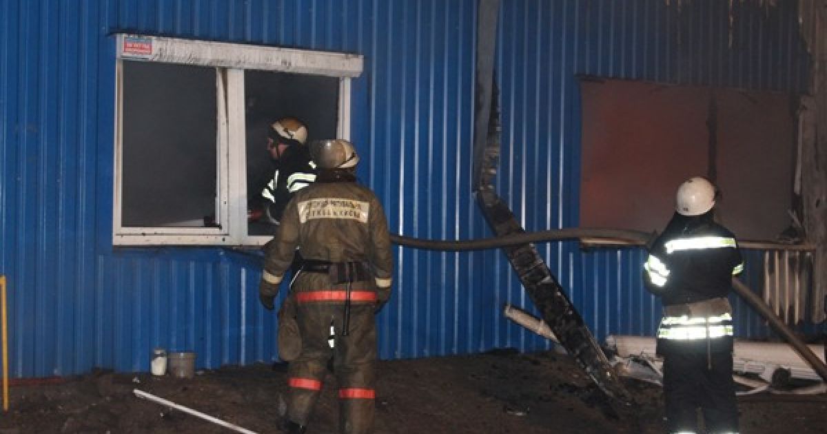 Пожежа в Києві, пожежники_8 / © Управление ГСЧС Киева